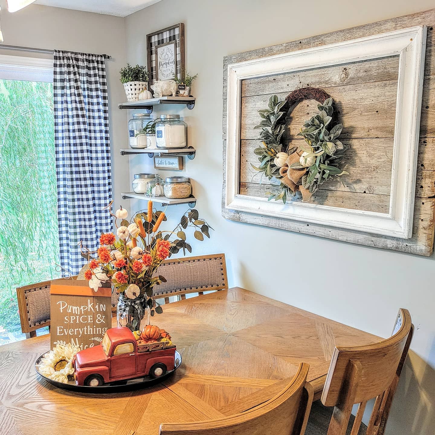 Fall decor on a serving tray