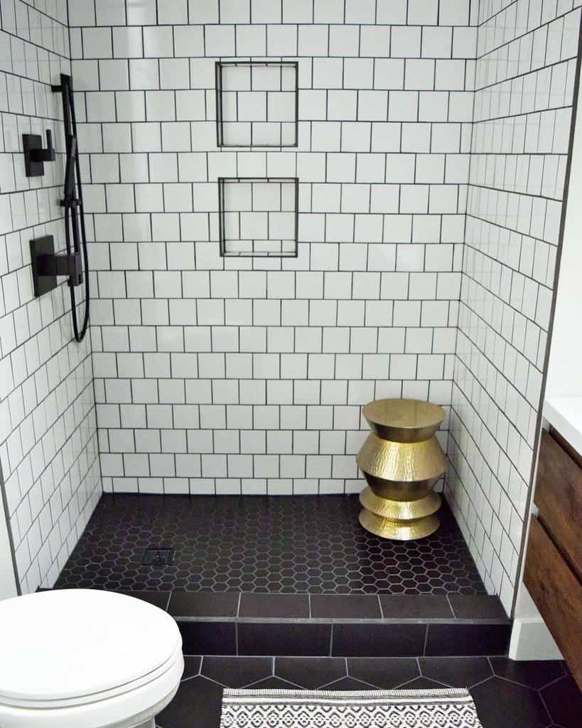 Simple doorless walk in shower ideas