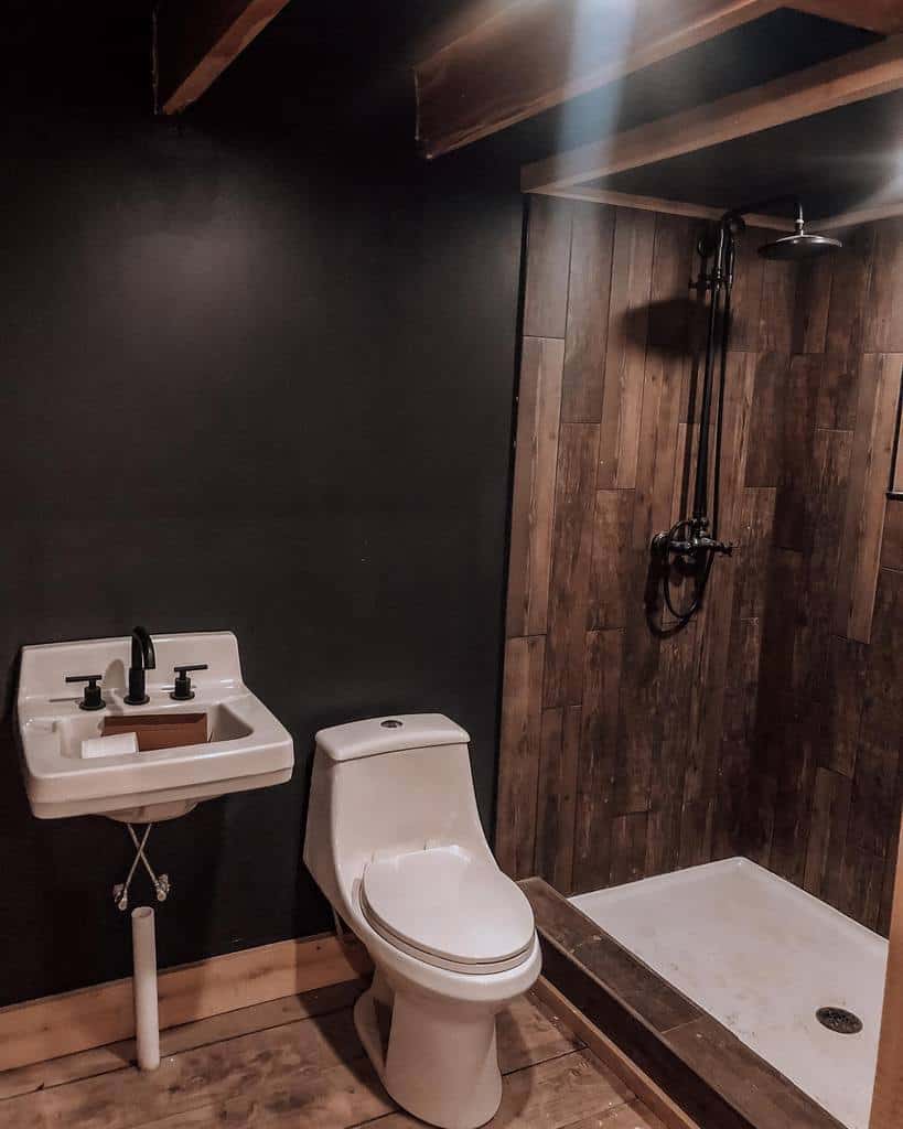 Small doorless walk in shower ideas