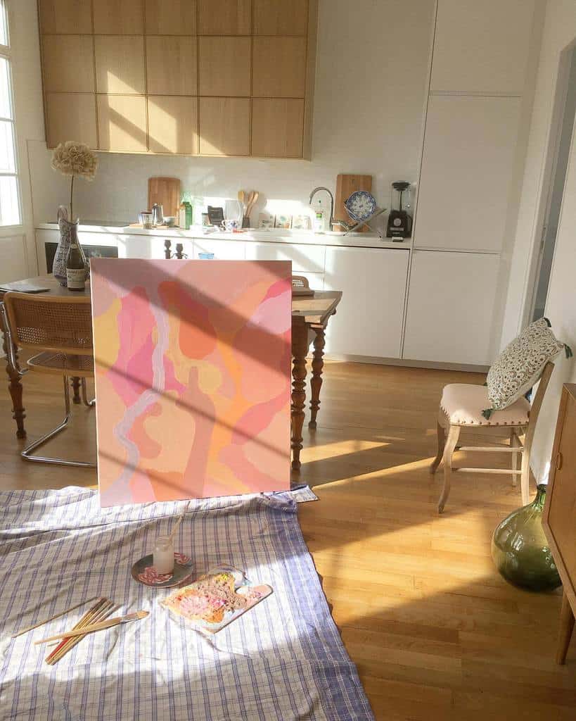 Art studio with ample floor space