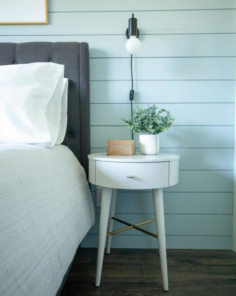 White nightstand