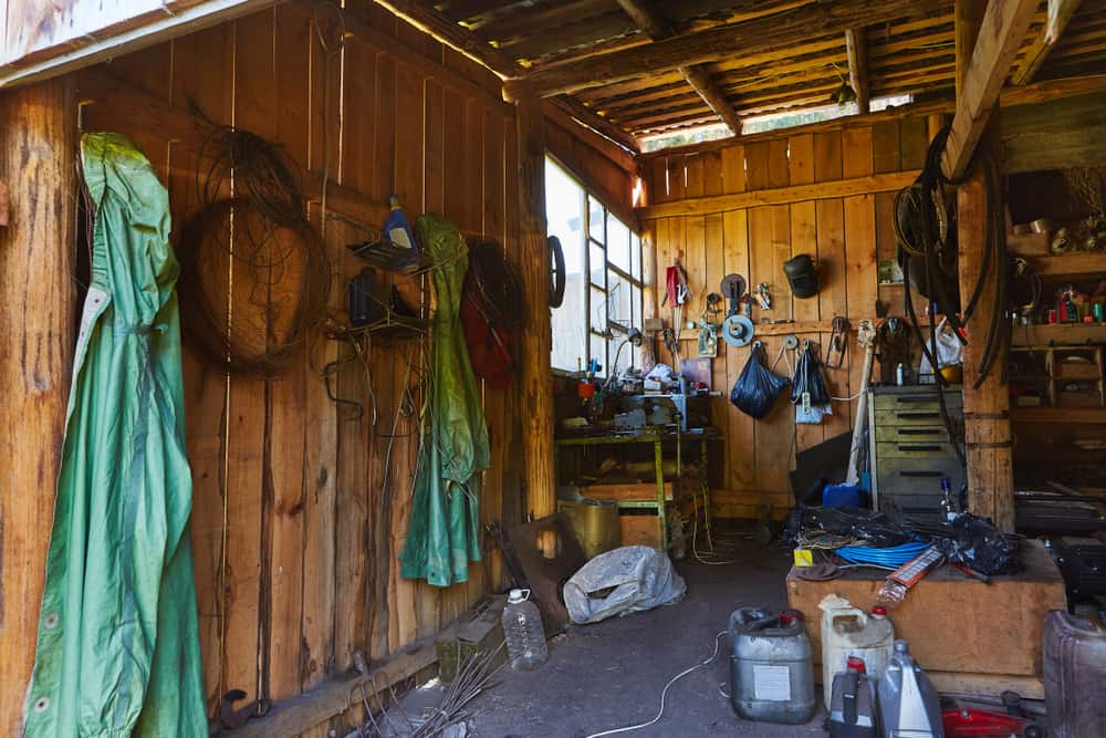 Wall mounted tool storage