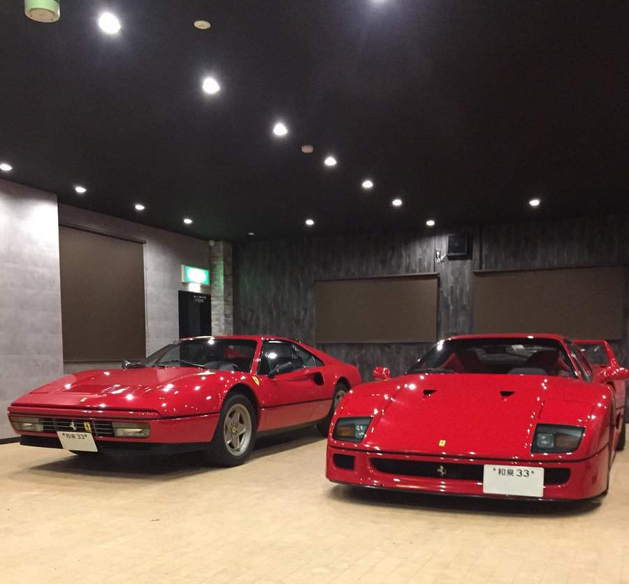 Black garage ceiling with lighting