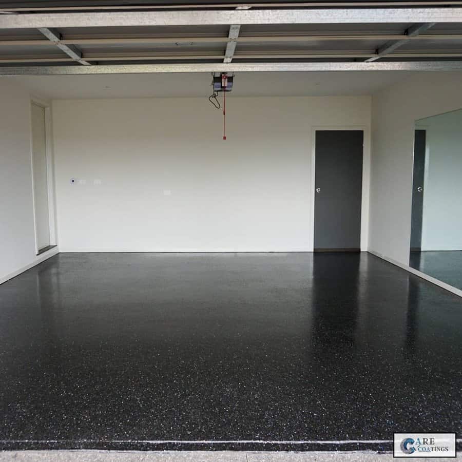 Garage epoxy floor