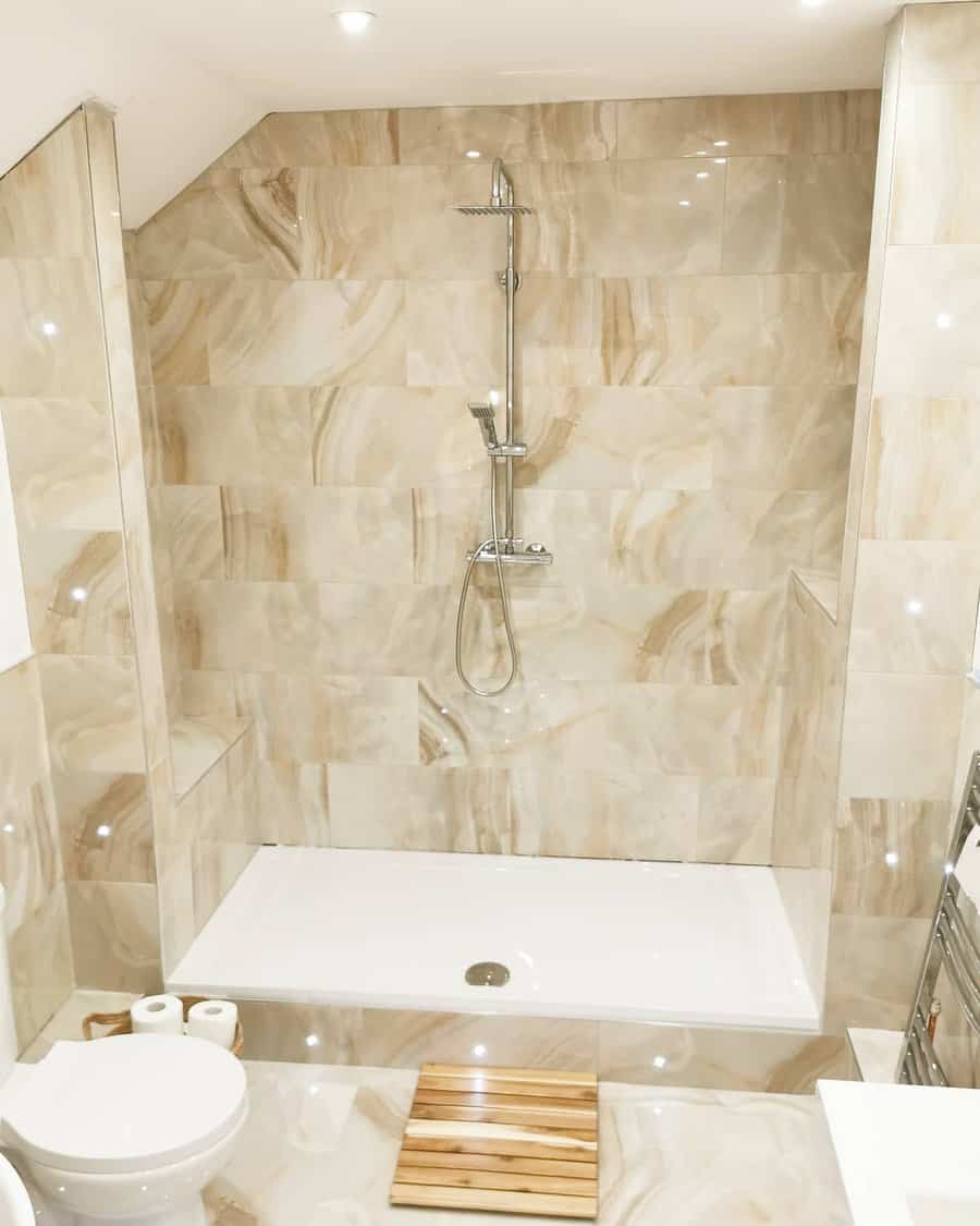 Beige marble tiles