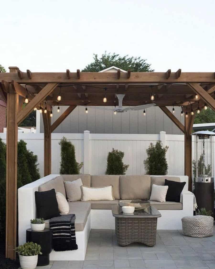 Pergola gazebo