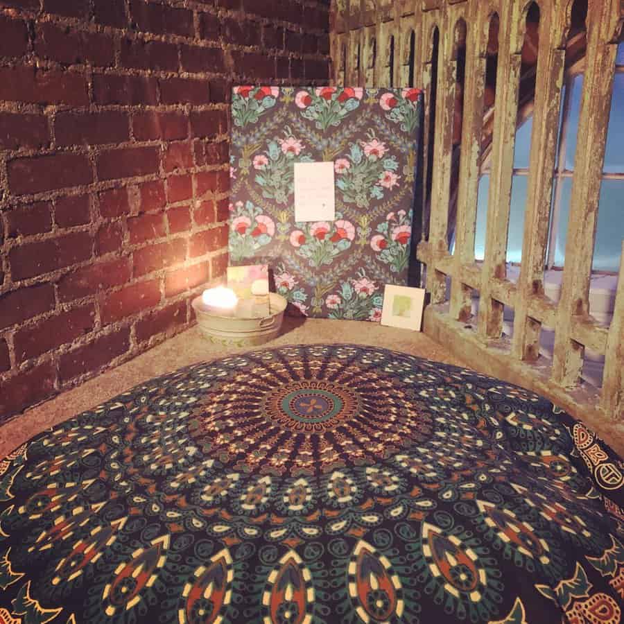 Balcony meditation area