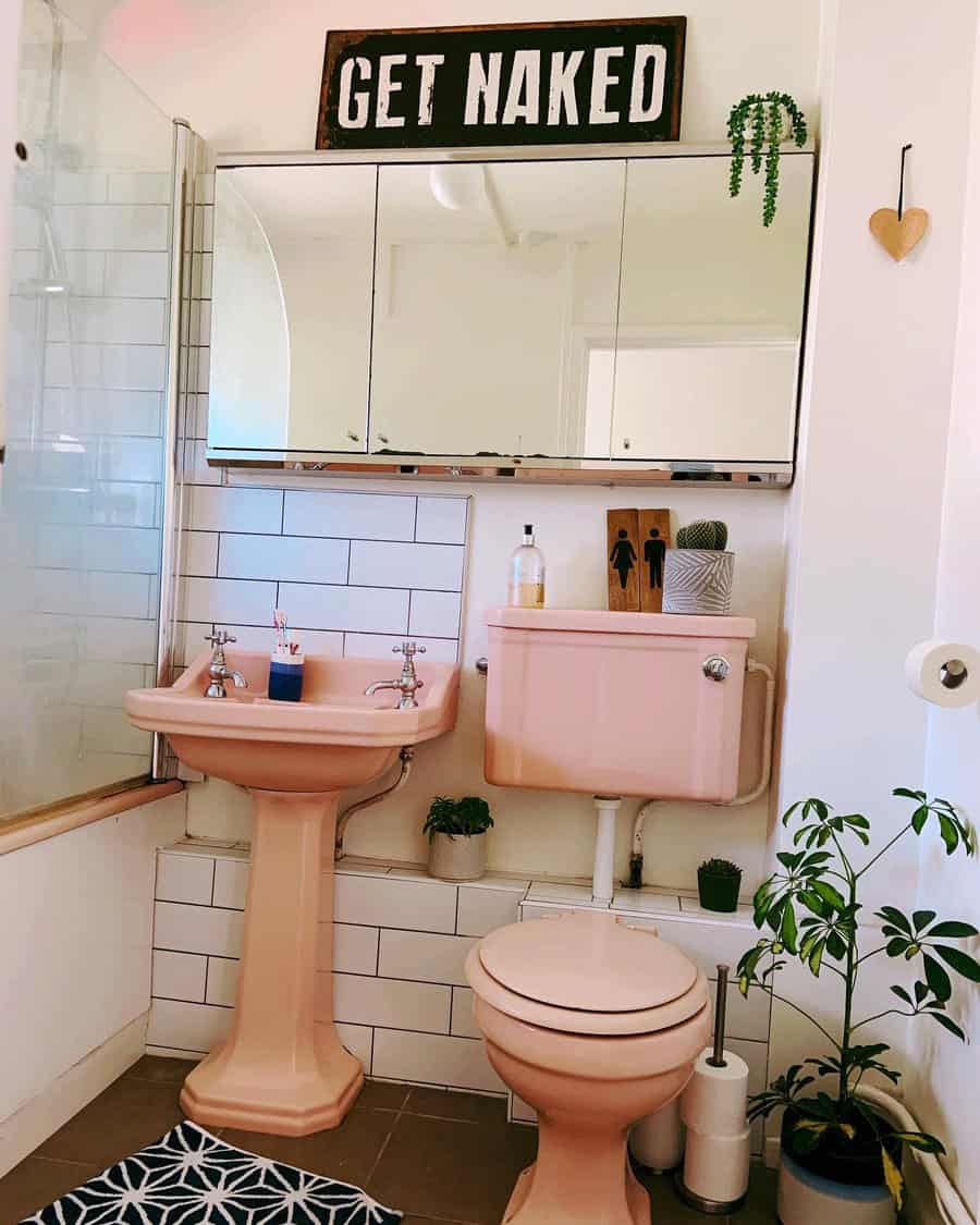Beige toilet and sink