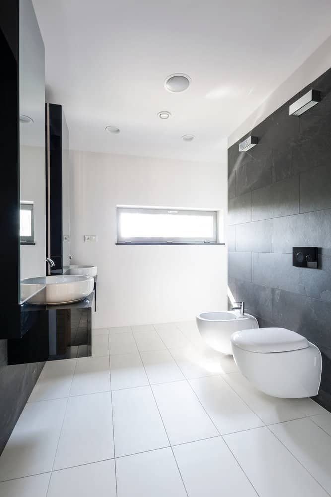Modern black and white bathroom