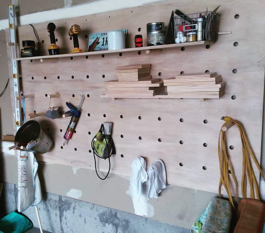 Wood pegboard