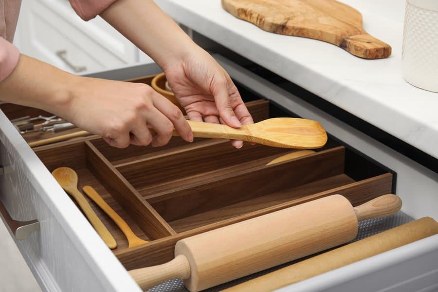 kitchen drawer divider